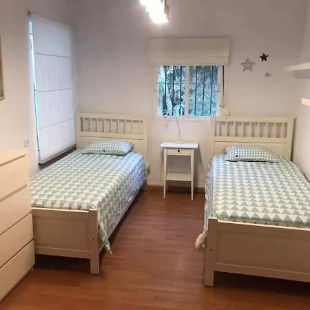 Con Piscina - Adelfas Holiday home